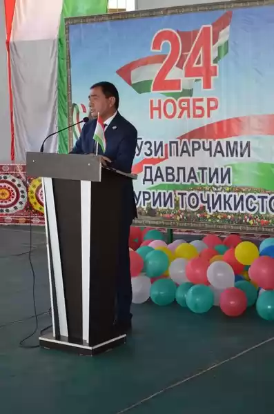 ЧОРАБИНИИ ТАНТАНАВӢ ТАҲТИ УНВОНИ «ПАРЧАМАТ БОДО ПАРАФШОН ТОҶИКИСТОНИ АЗИЗ» БА МУНОСИБАТИ 24 - НОЯБР РӮЗИ ПАРЧАМИ ДАВЛАТИИ ҶУМҲУРИИ ТОҶИКИСТОН